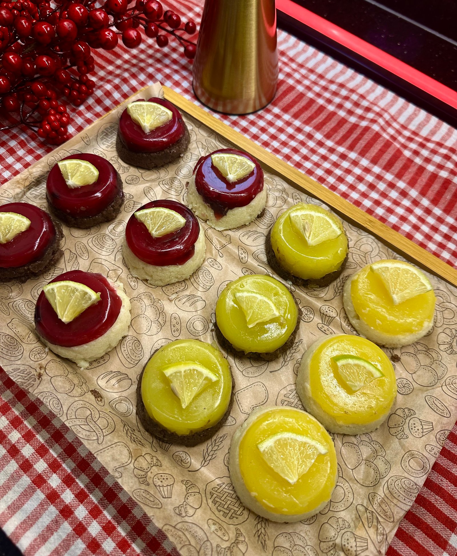 JELLİ İRMİKLİ TATLI