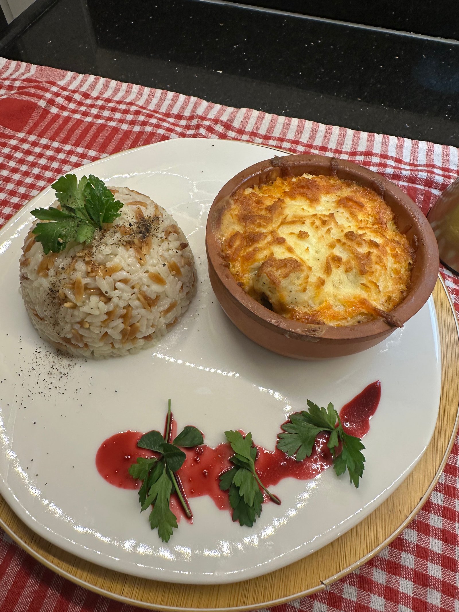 BEŞAMEL SOSLU TAVUK SOTE